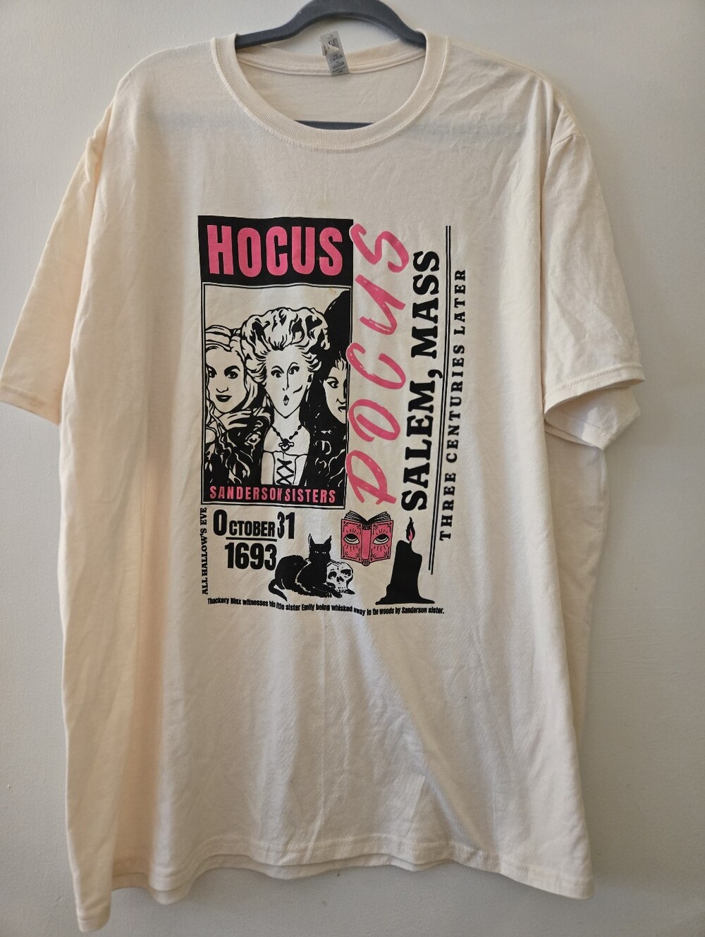 Hocus Pocus Graphic Tee - Pink & Black Design